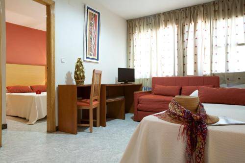 Apartamentos Tur&iacute;sticos Los Girasoles II, Granada