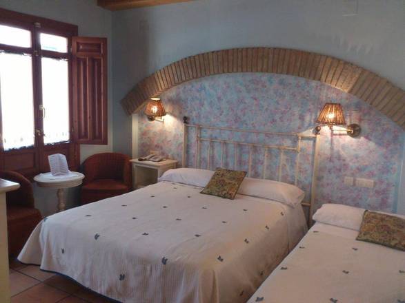 Abad&iacute;a Hotel, Granada