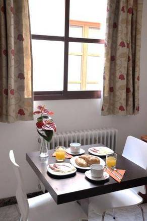 Apartamentos Tur&iacute;sticos Los Girasoles II, Granada