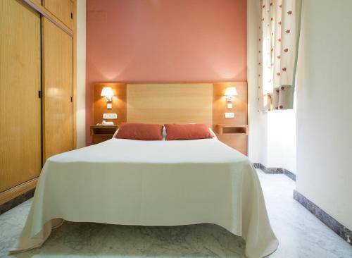 Apartamentos Tur&iacute;sticos Los Girasoles II, Granada