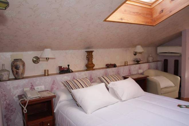Abad&iacute;a Hotel, Granada