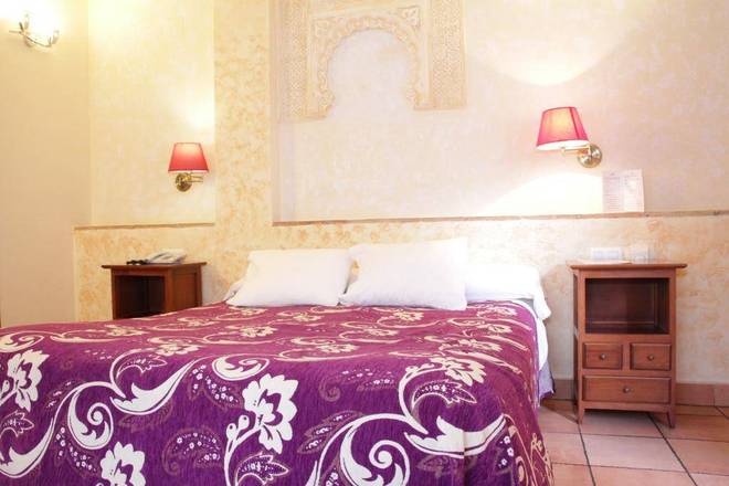 Abad&iacute;a Hotel, Granada