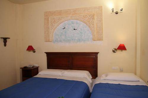 Abad&iacute;a Hotel, Granada