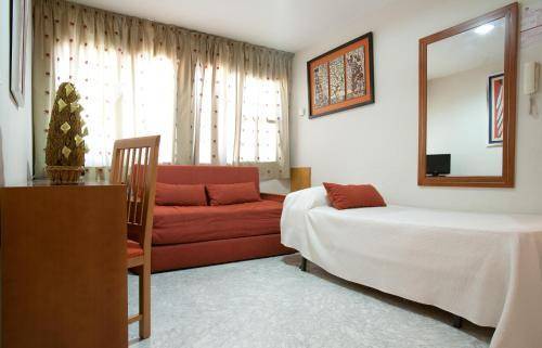 Apartamentos Tur&iacute;sticos Los Girasoles II, Granada