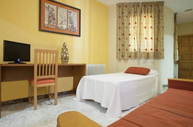 Apartamentos Tur&iacute;sticos Los Girasoles II, Granada