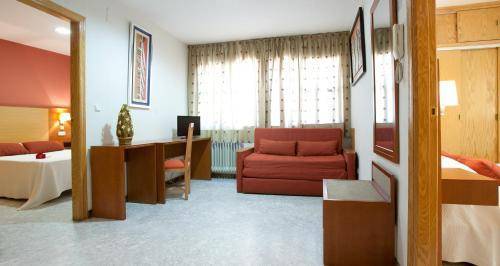 Apartamentos Tur&iacute;sticos Los Girasoles II, Granada