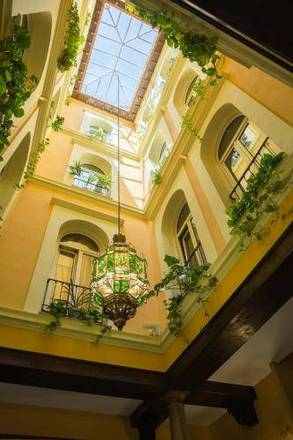 Reina Cristina, Granada
