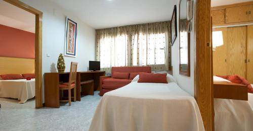 Apartamentos Tur&iacute;sticos Los Girasoles II, Granada