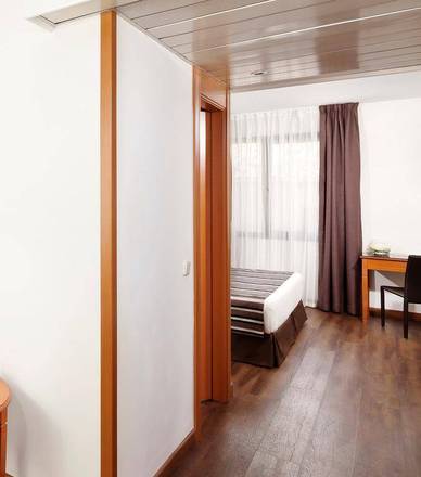 Melia Granada, Granada