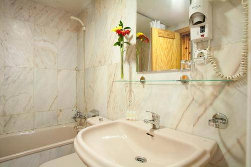 Apartamentos Tur&iacute;sticos Los Girasoles II, Granada