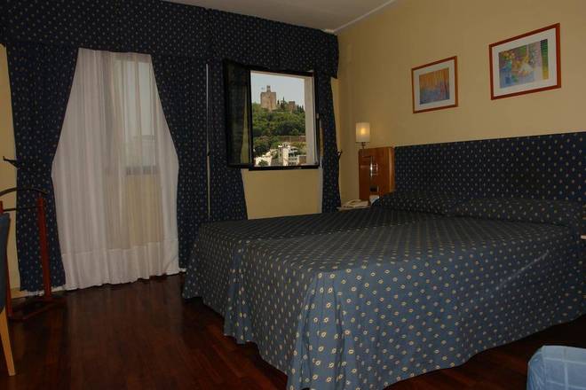 Hotel Inglaterra, Granada