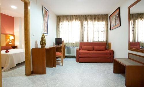 Apartamentos Tur&iacute;sticos Los Girasoles II, Granada
