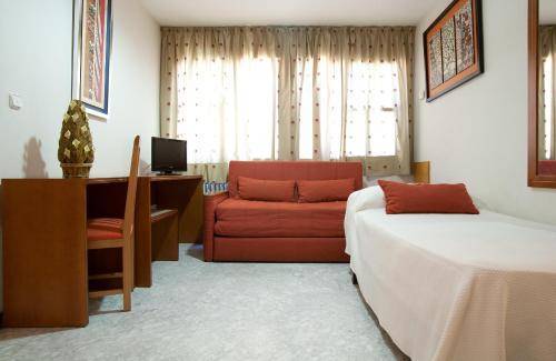 Apartamentos Tur&iacute;sticos Los Girasoles II, Granada