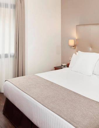 Melia Granada, Granada