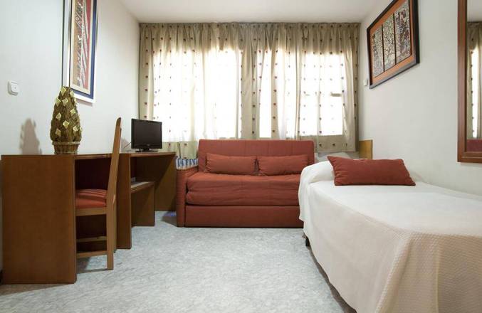 Apartamentos Tur&iacute;sticos Los Girasoles II, Granada