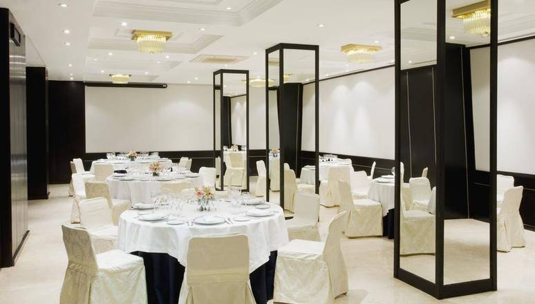 Melia Granada, Granada