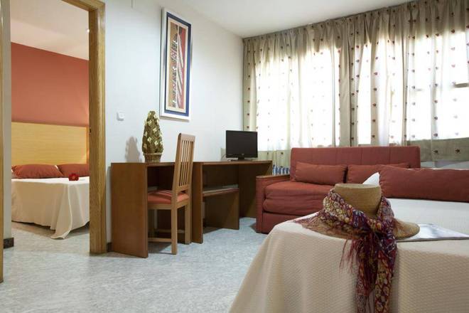 Apartamentos Tur&iacute;sticos Los Girasoles II, Granada