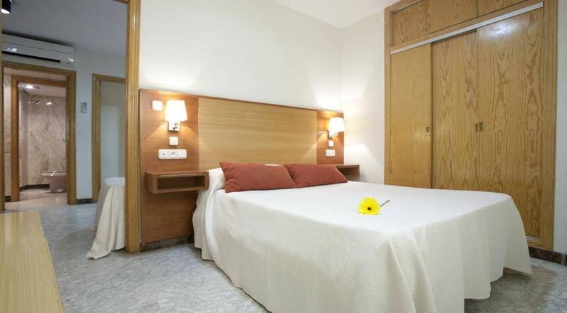 Apartamentos Tur&iacute;sticos Los Girasoles II, Granada