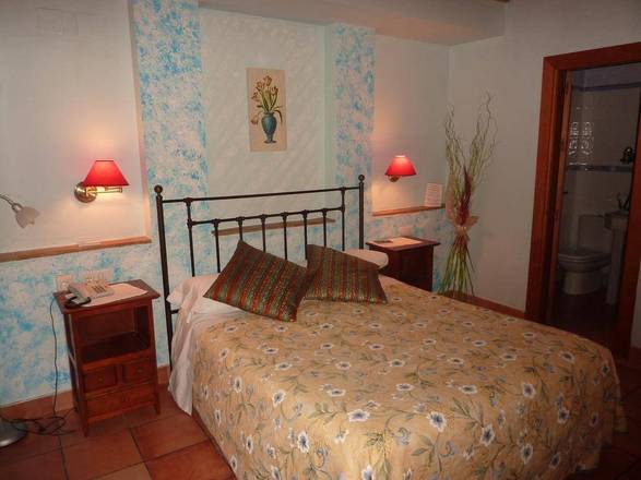 Abad&iacute;a Hotel, Granada