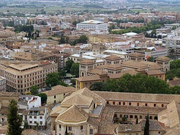 Maci&aacute; Condor, Granada